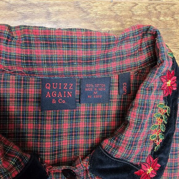 VNT Quizz Again Plaid Velvet Quilted Embroidered Accent Xmas Top Size M - Picture 11 of 11